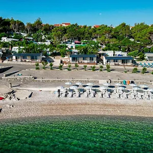 3* Kompleks wypoczynkowy Mobile Homes Krk